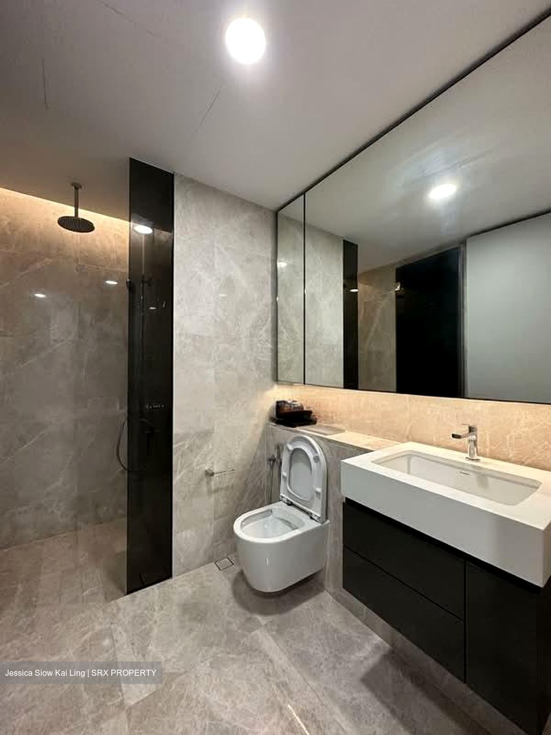 Riviere  (D3), Condominium #530475291